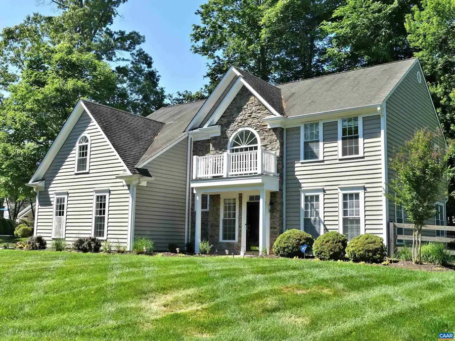 1230 Dunlora Dr, Charlottesville, VA 22901 - #2