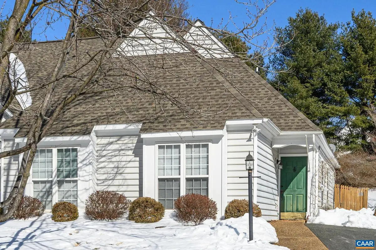 960 Devon Spring Ct, Charlottesville, VA 22903 - #1