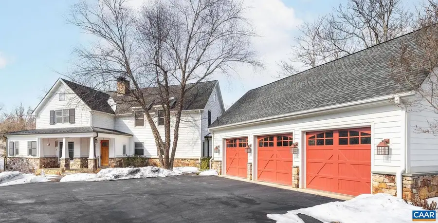 3135 Rocks Farm Ct, Charlottesville, VA 22903 - #2