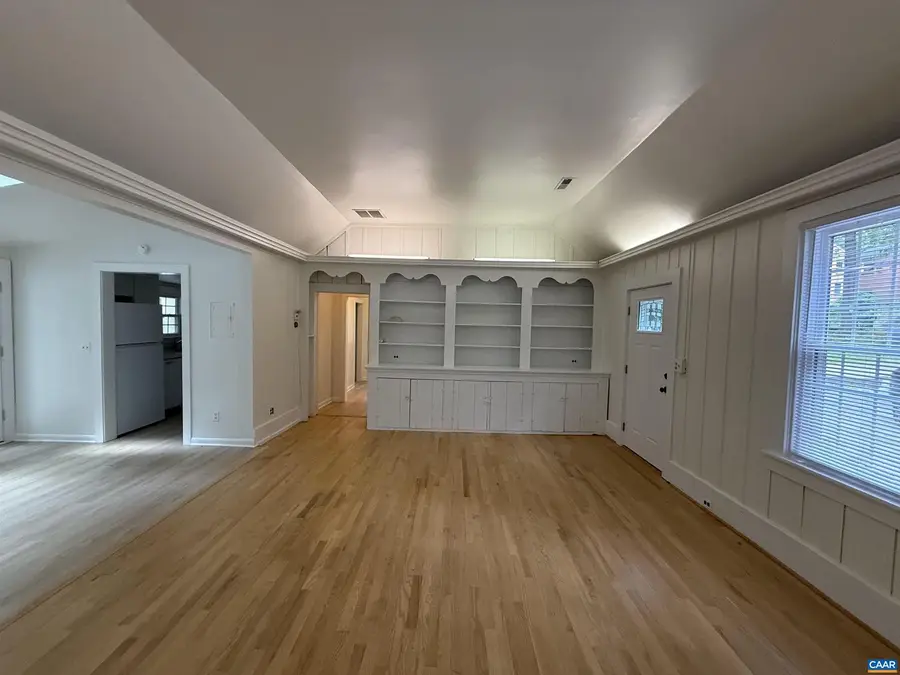 140 Valley Rd, Charlottesville, VA 22903 - #2
