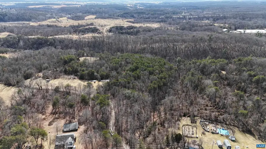 497 Sangers Ln, Staunton, VA 24401 - #3