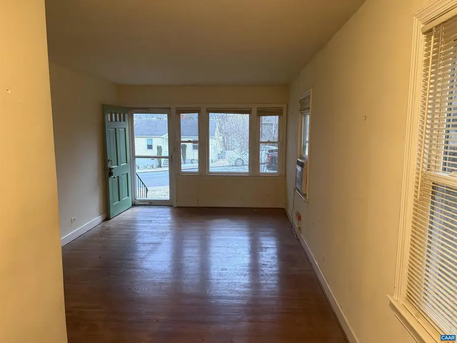 1115 East Jefferson St, Charlottesville, VA 22902 - #2