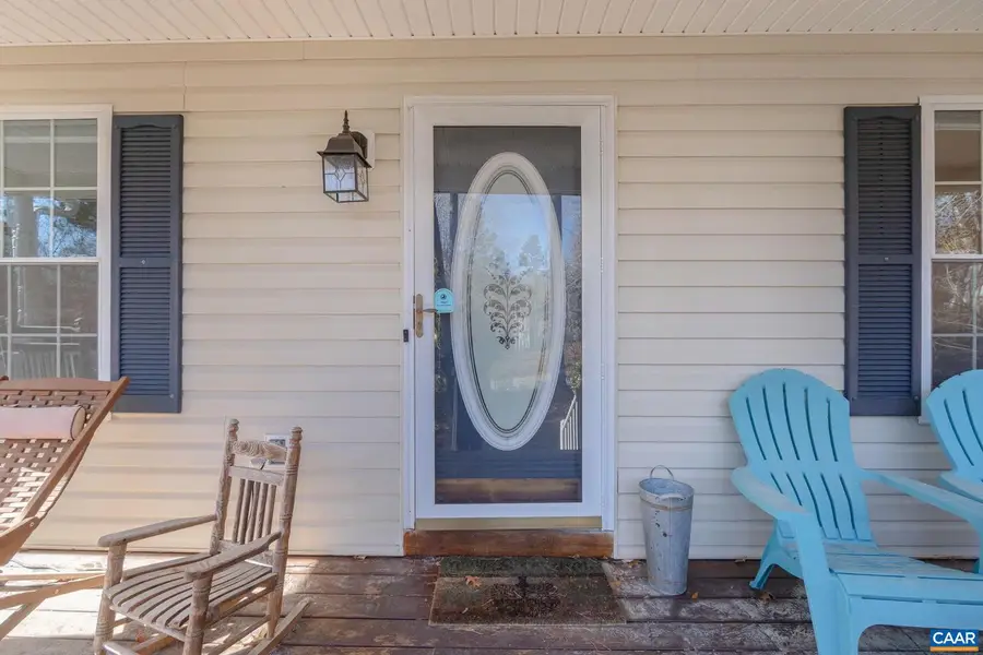 8 Deerpath Rd, Palmyra, VA 22963 - #3