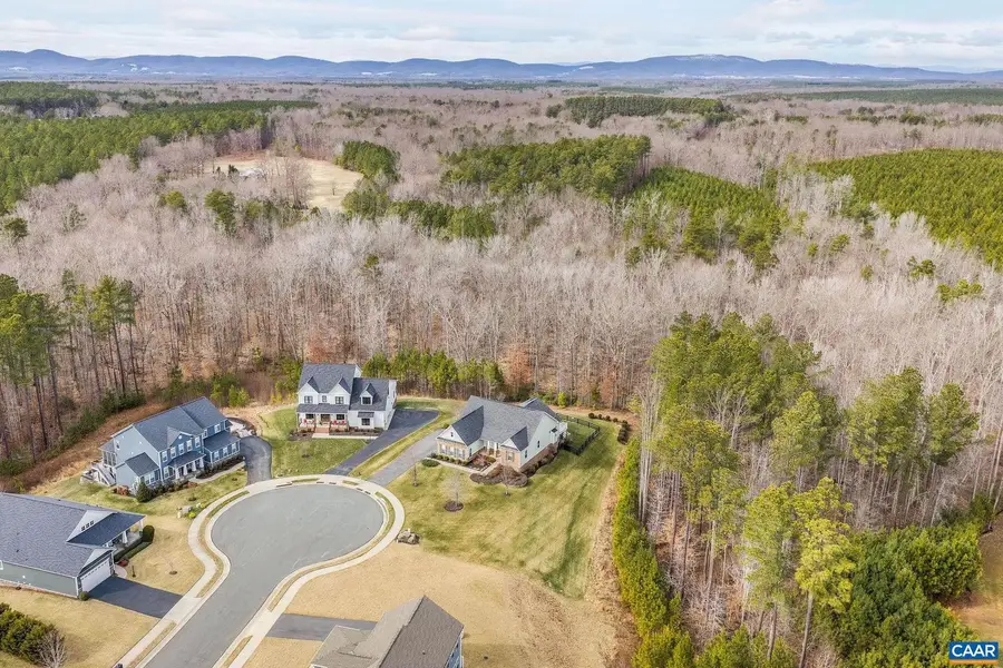 186 Blackberry Pl, Zion Crossroads, VA 22942 - #2