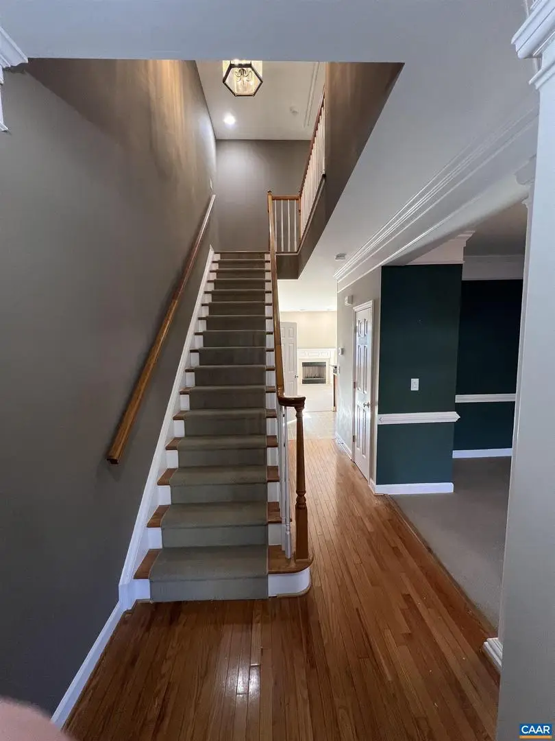 534 Summerford Ln, Crozet, VA 22932 - #3