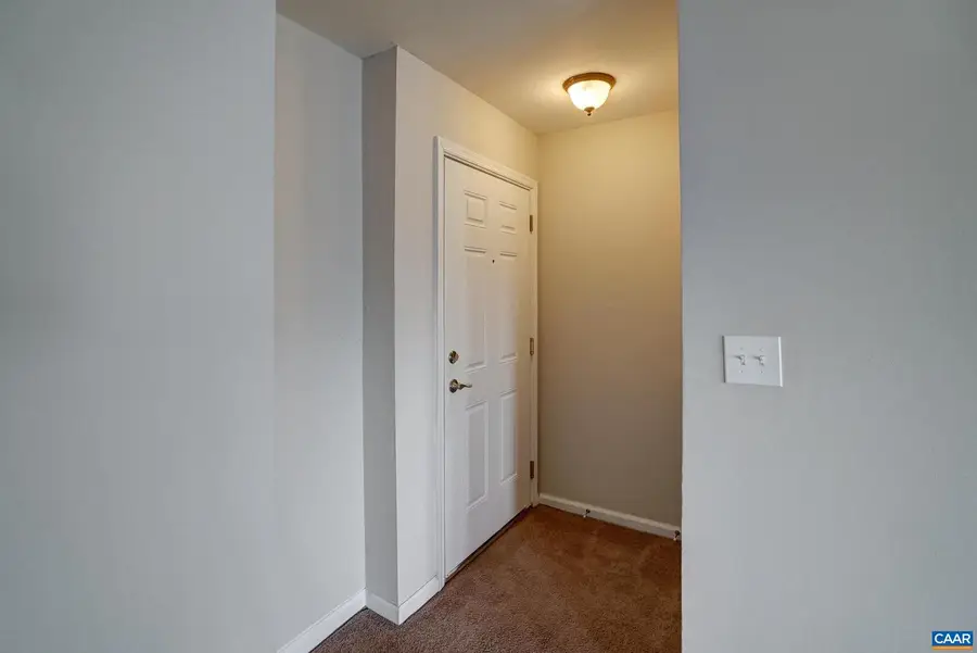 1252 Villa Ln #f, Charlottesville, VA 22903 - #2