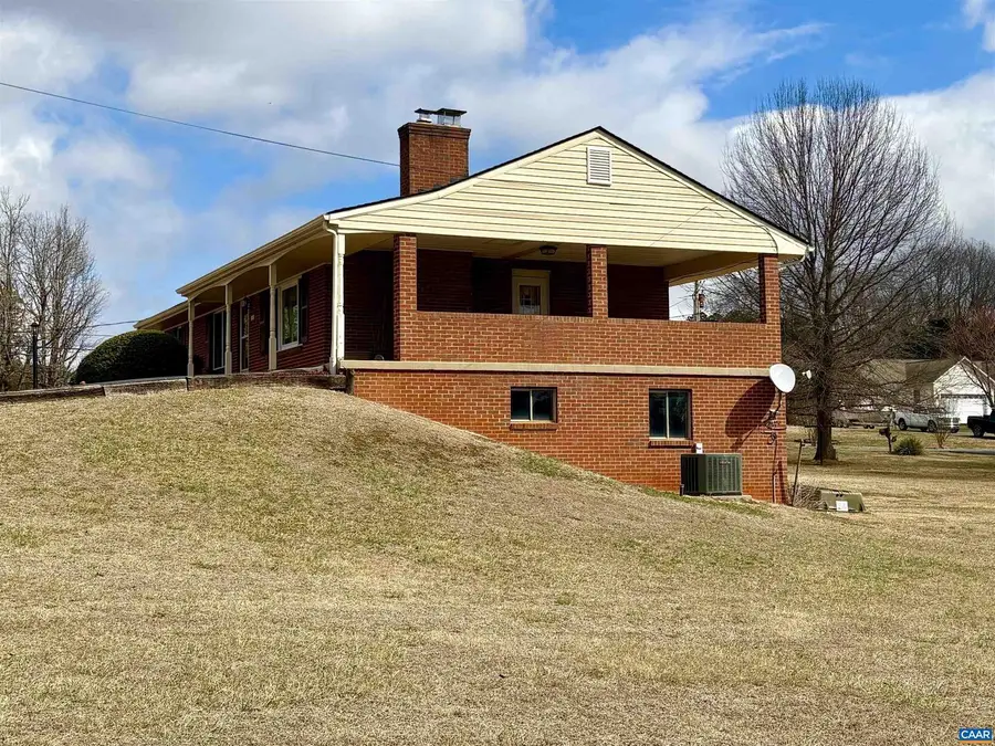 111 Partridge Pl, Madison Heights, VA 24572 - #3