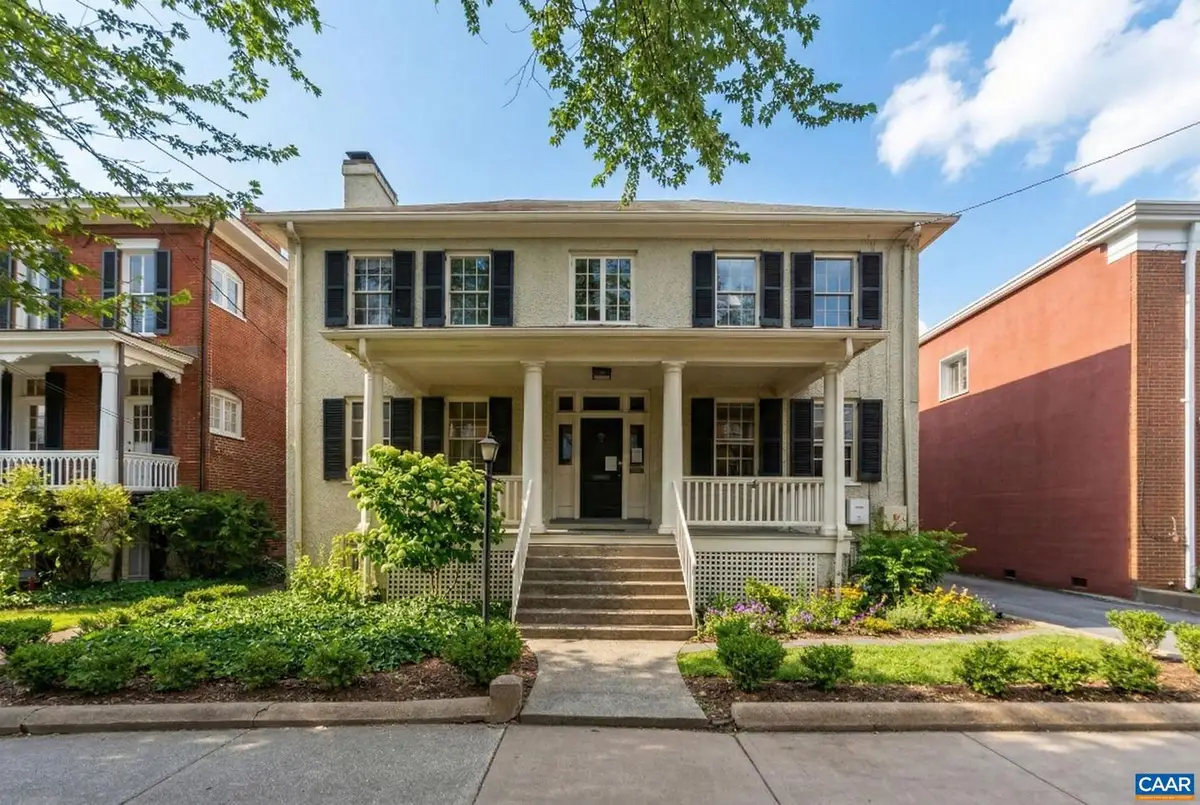 211 E High St, Charlottesville, VA 22902 - #1