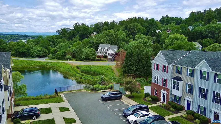 2176 Whispering Hollow Ln, Charlottesville, VA 22911 - #2