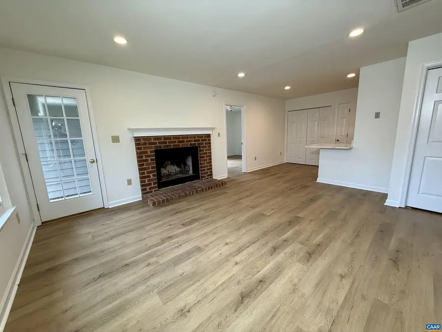 1026 Highlands Dr, Charlottesville, VA 22901 - #3