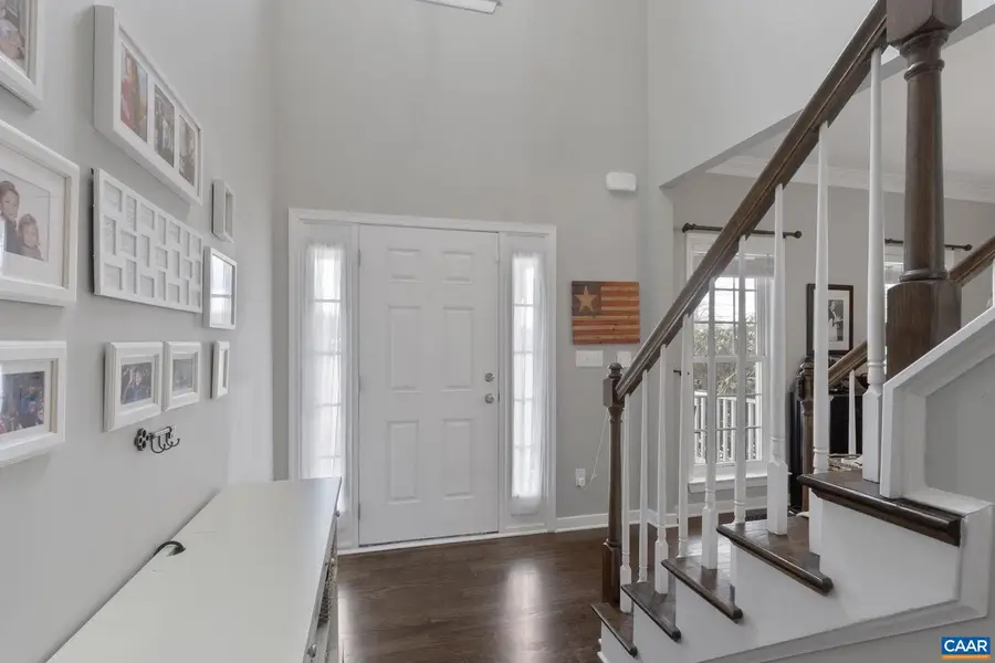 1243 Woodcock Pl, Scottsville, VA 24590 - #3