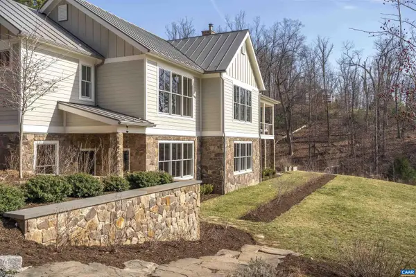 1400 Bundoran Dr, NORTH GARDEN, VA 22959