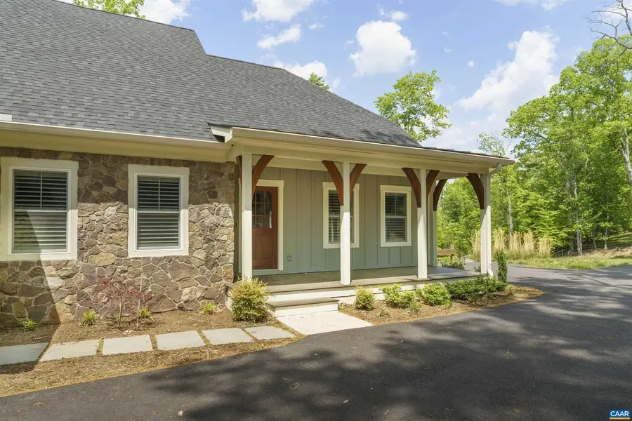 329 Carrsbrook Dr, Charlottesville, VA 22901 - #2