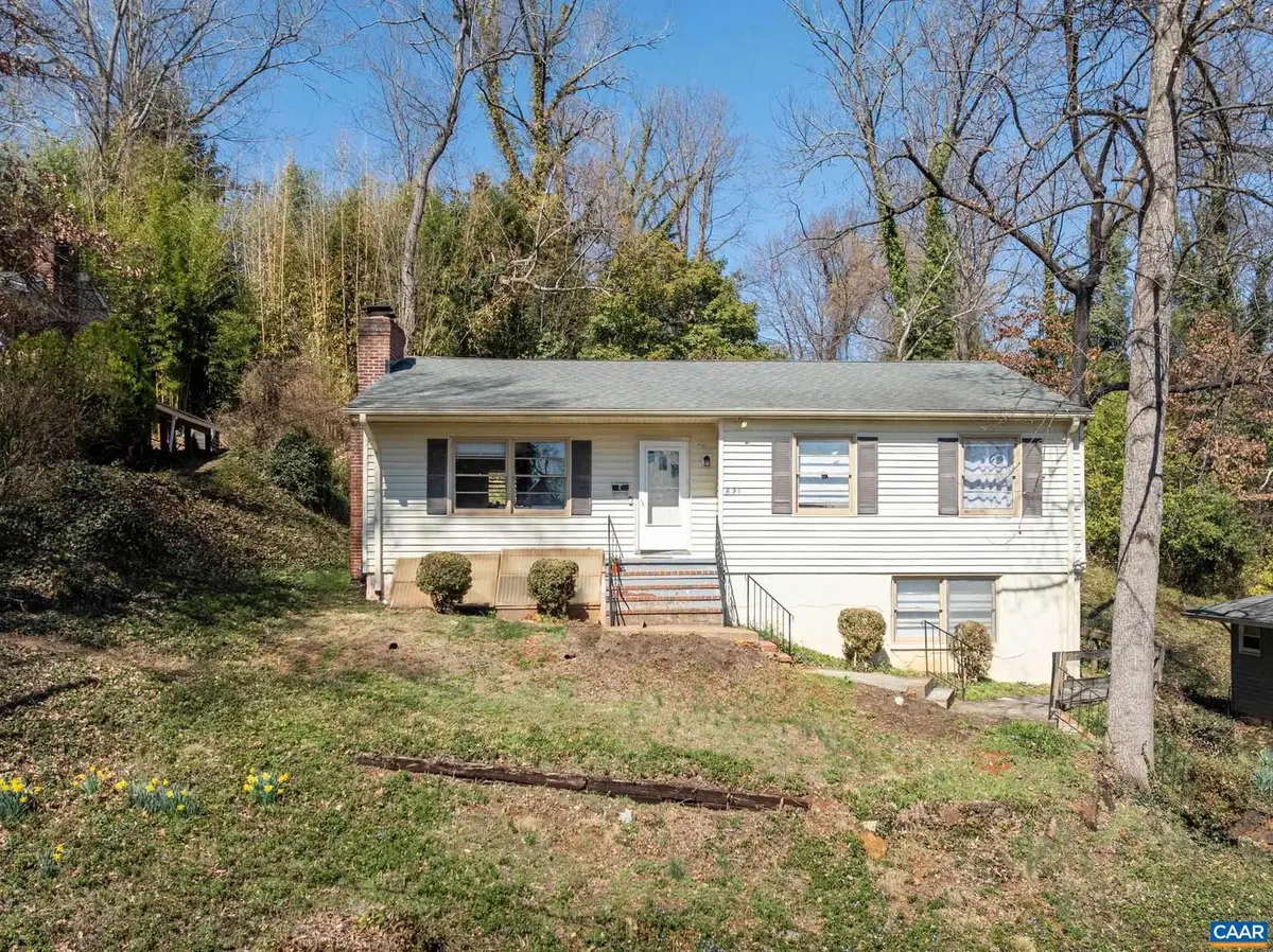 821 Cabell Ave #a&b, Charlottesville, VA 22903 - #1