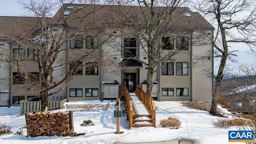 1551 Vistas Condos, Roseland, VA 22967 - #2