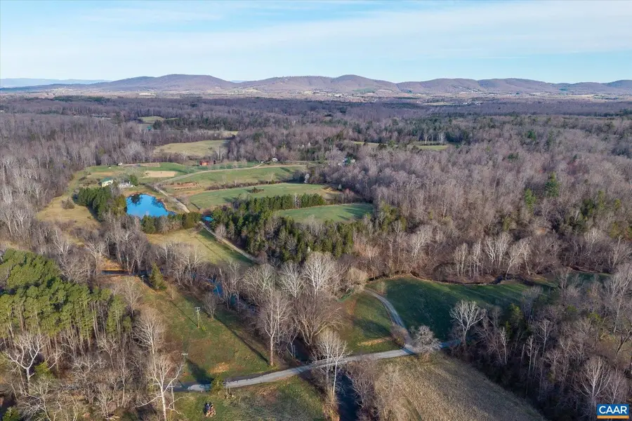 271 Grass Ct, Keswick, VA 22947 - #3