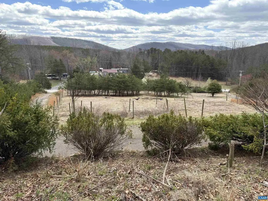 9450 James River Rd, Shipman, VA 22971 - #2