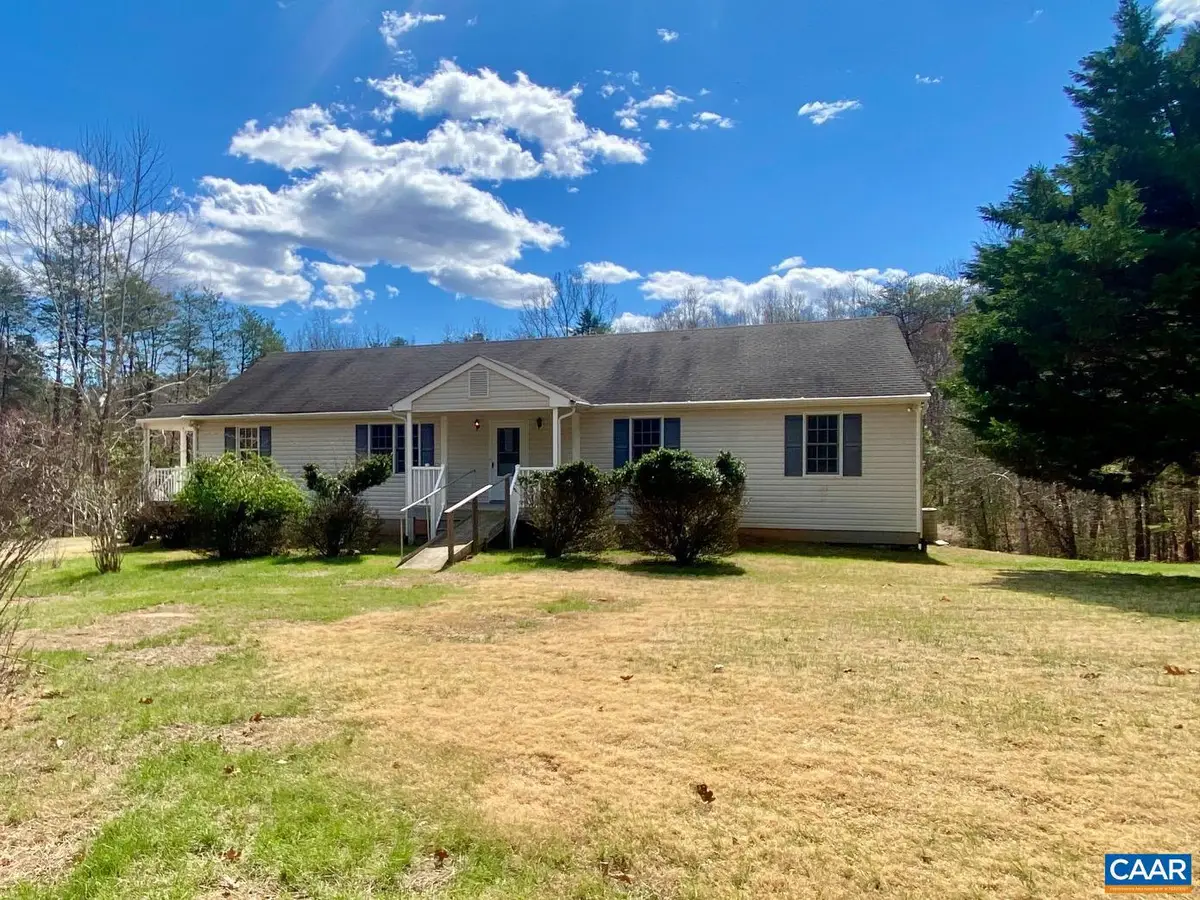 3545 Rock Island Rd, Scottsville, VA 24590 - #1