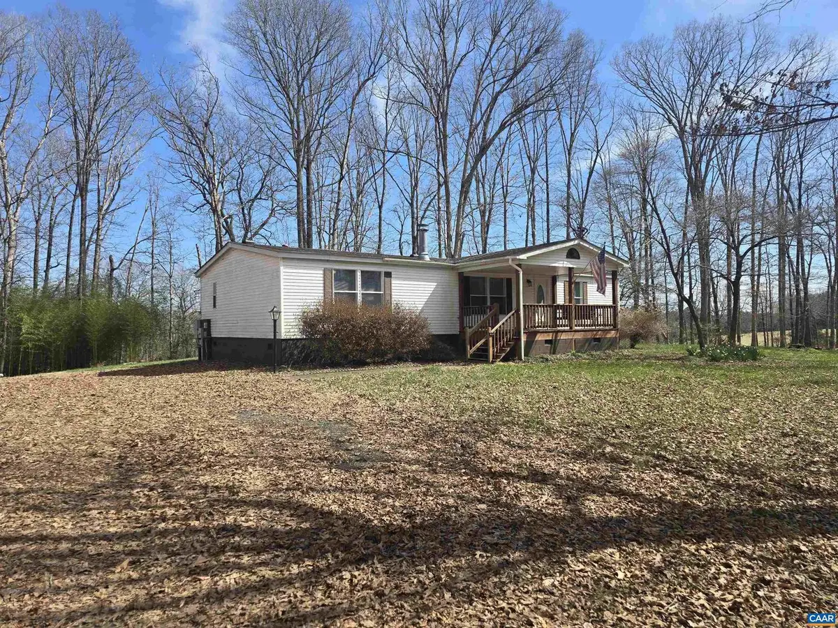 289 Community House Rd, Kents Store, VA 23084 - #1