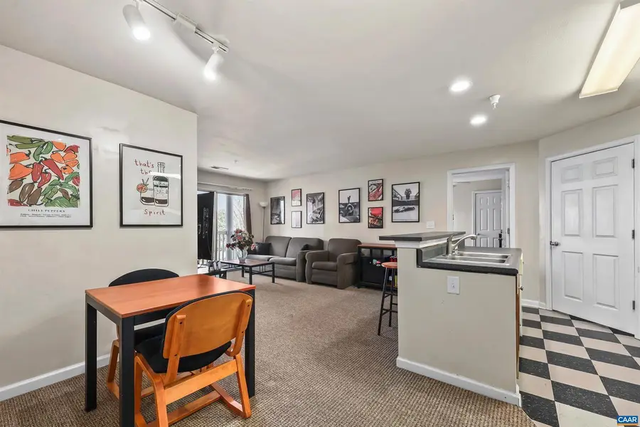 140 Yellowstone Dr #303, Charlottesville, VA 22903 - #2