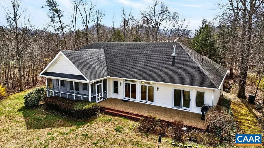 962 Cedar Meadow Dr, Nellysford, VA 22958 - #3