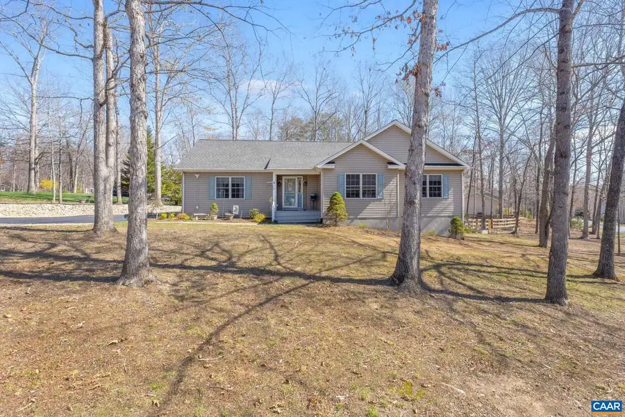 70 Riverside Dr, Palmyra, VA 22963 - #2