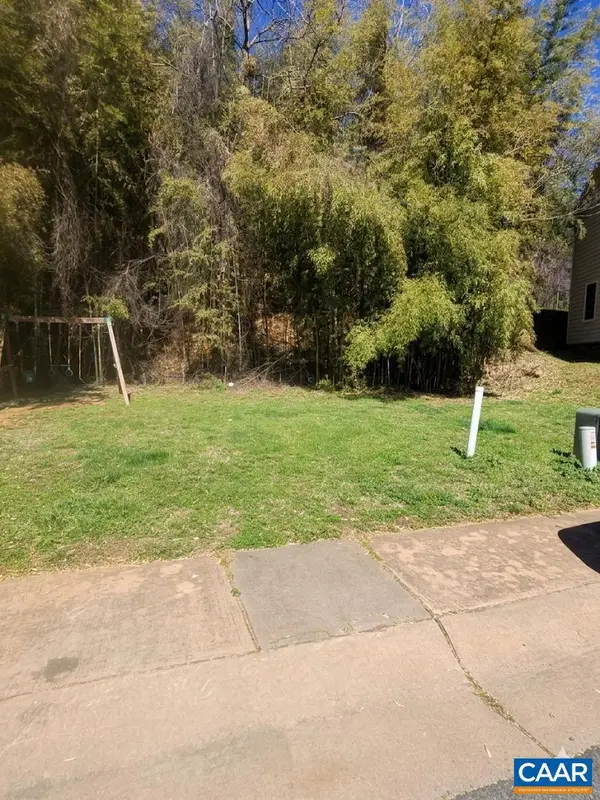 123 And 125 Roys Pl #13 And 14, CHARLOTTESVILLE, VA 22902