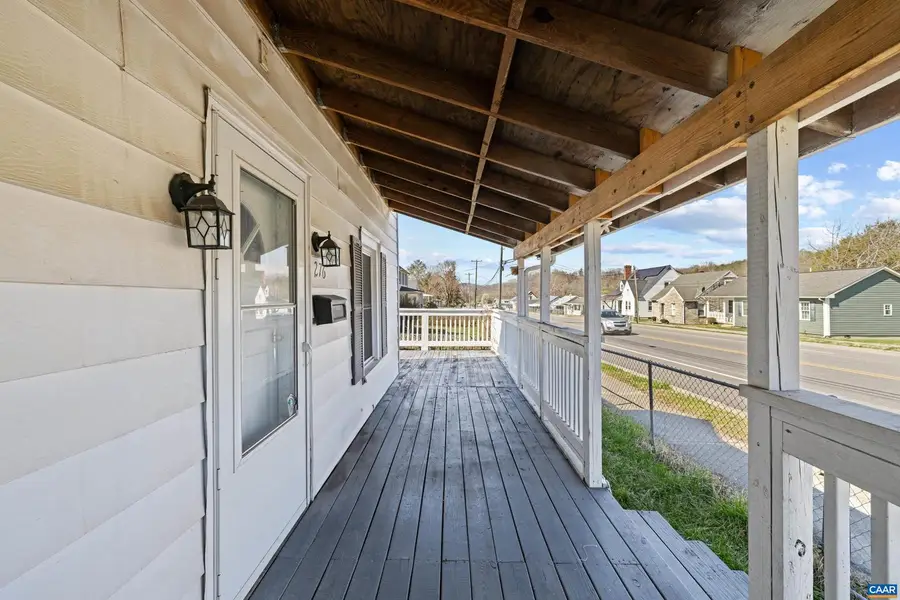 276 E 29th St, Buena Vista, VA 24416 - #2