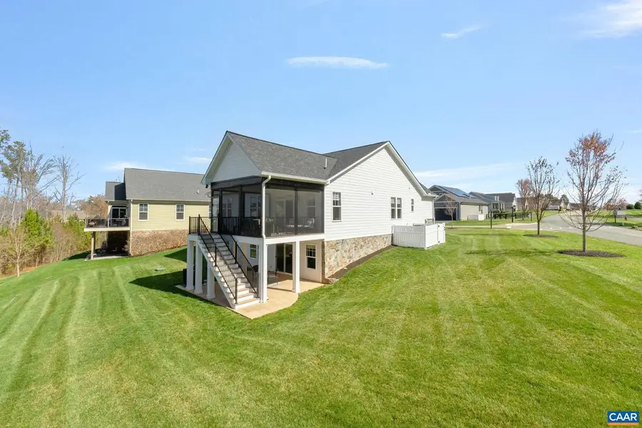 11 Persimmon Way, Zion Crossroads, VA 22942 - #3