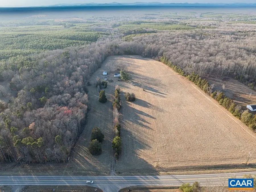 25805 N James Madison Hwy, New Canton, VA 23123 - #3