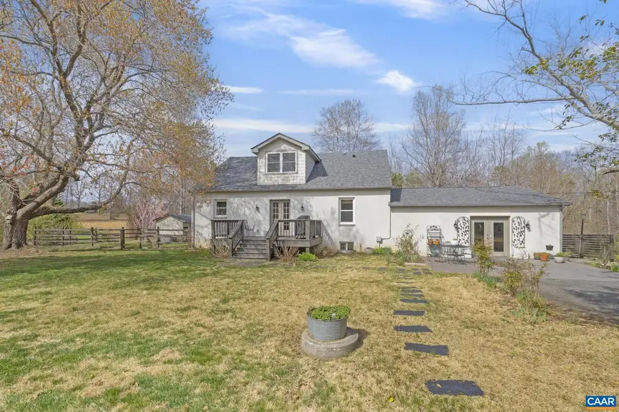 4941/4939 Richmond Rd, Keswick, VA 22947 - #2