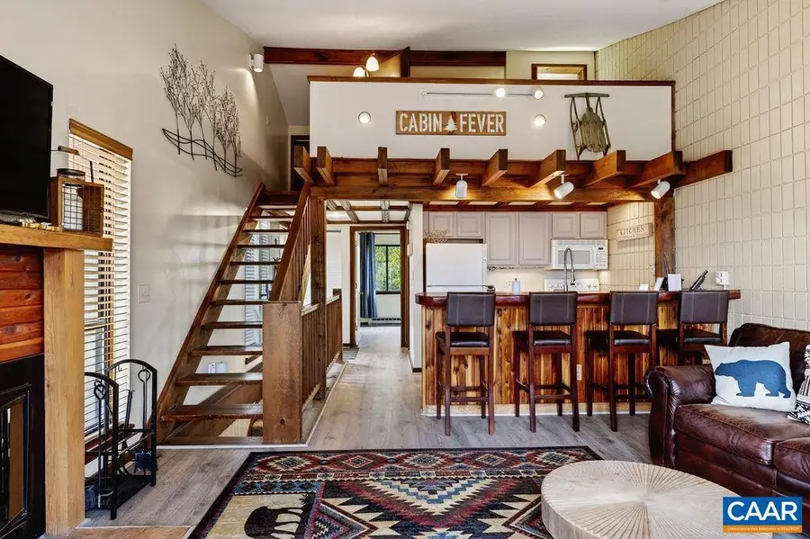 646 White Oak Condos, Wintergreen, VA 22967 - #2