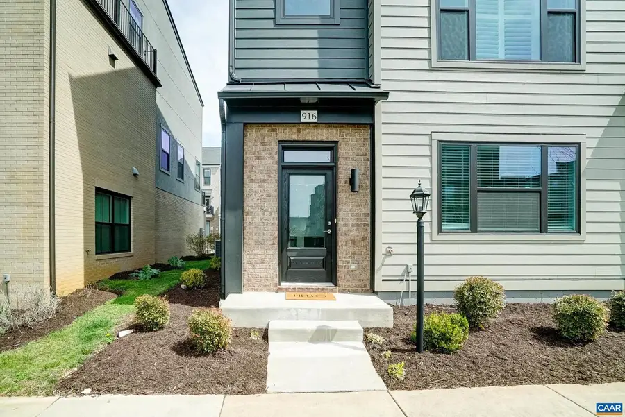 916 Orion Ln, Crozet, VA 22932 - #2