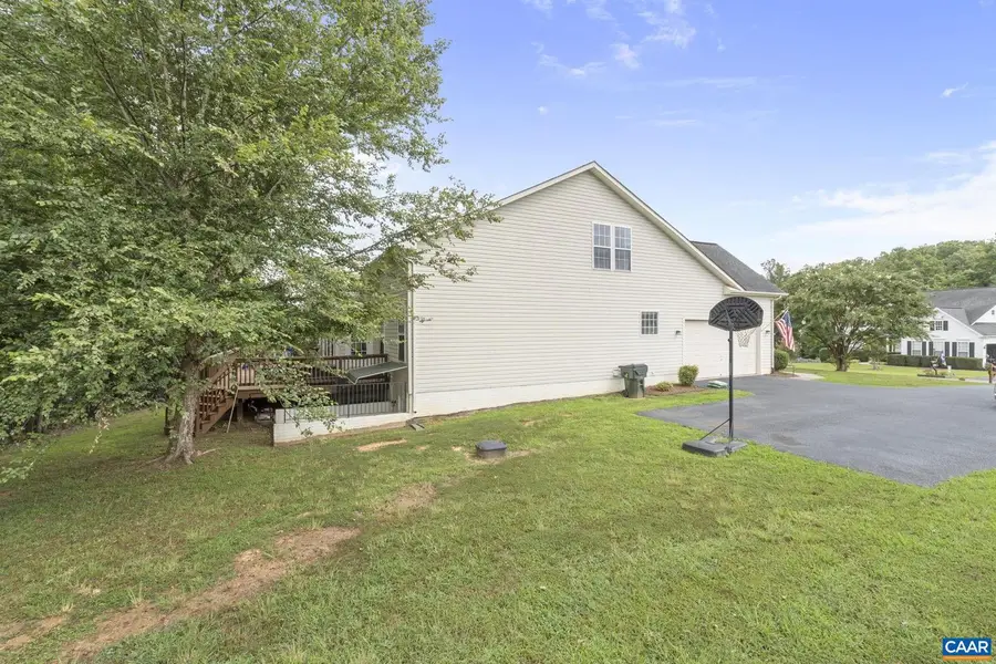 179 Justin Dr, Palmyra, VA 22963 - #2