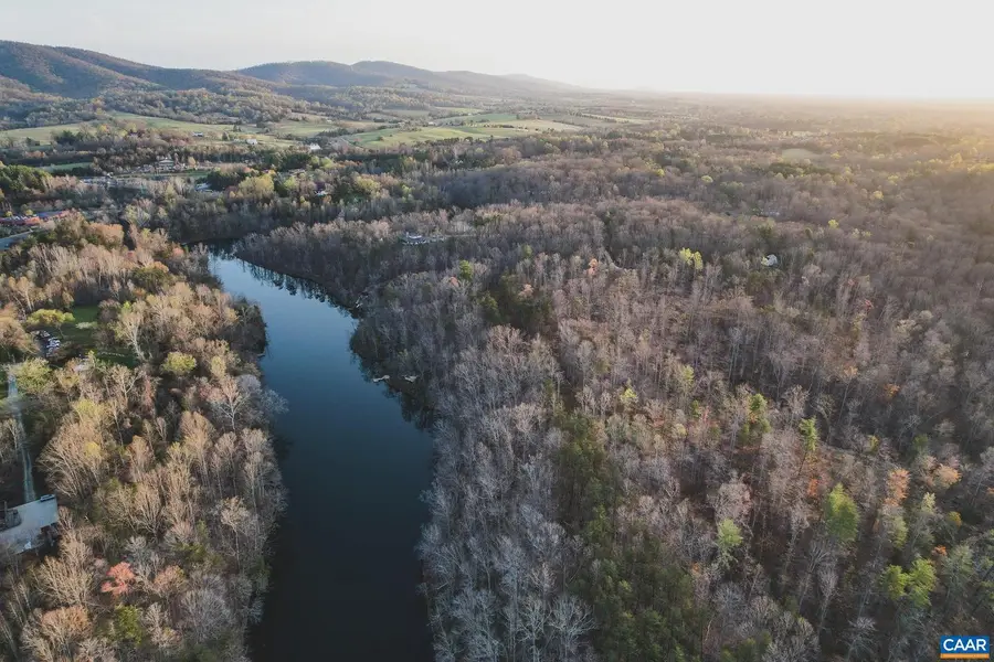 42 Shadwell Rd, Keswick, VA 22947 - #2