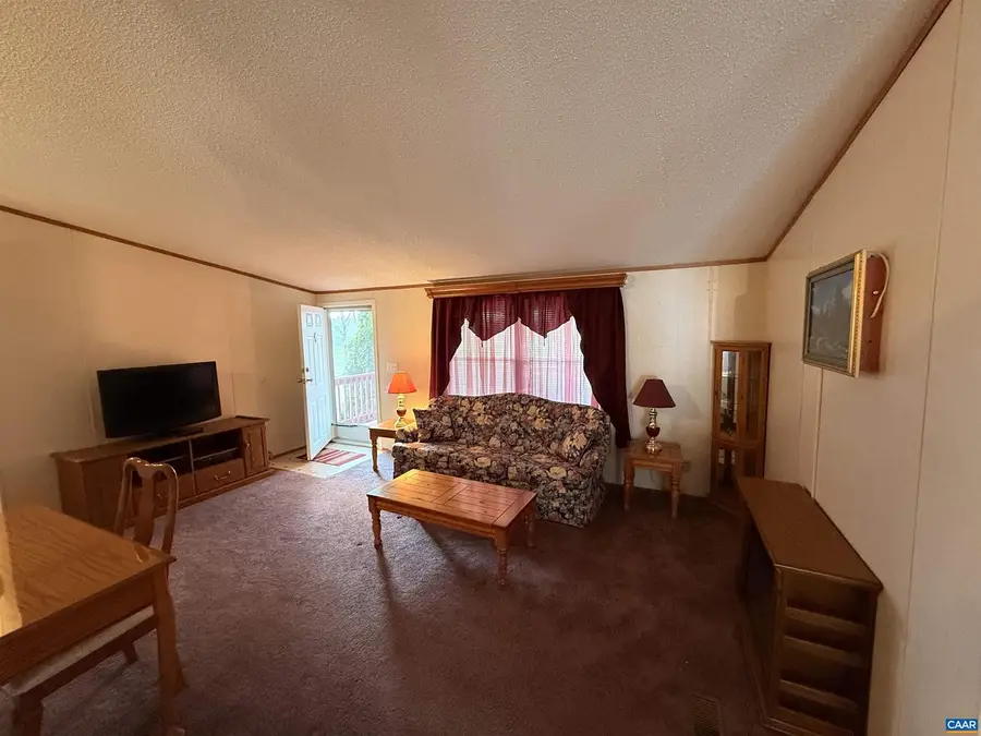 220 Chalklevel Rd, Louisa, VA 23093 - #2