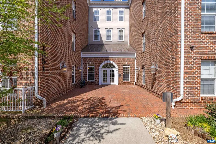 1051 Glenwood Station Ln #102, Charlottesville, VA 22901 - #2