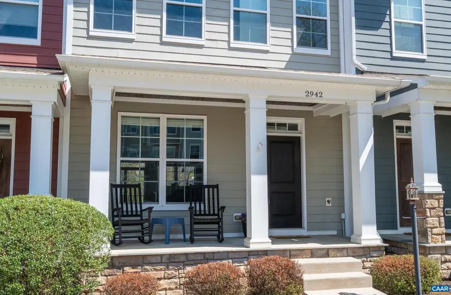 2942 Templehof Ct, Earlysville, VA 22936 - #2