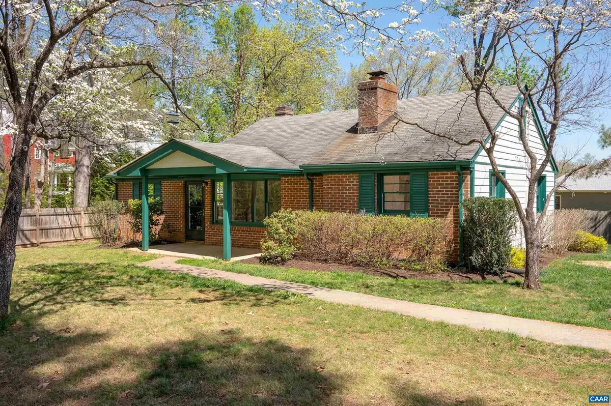 395 Burchs Creek Rd, Crozet, VA 22932 - #1