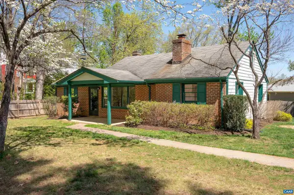 395 Burchs Creek Rd, CROZET, VA 22932