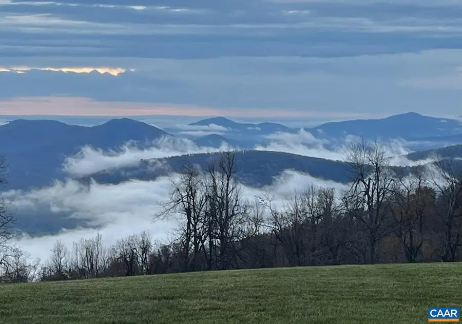 76 Elk Meadow Dr, Afton, VA 22920 - #2