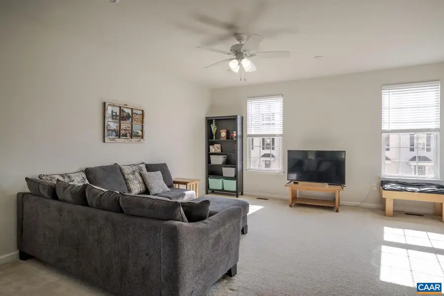 2052 Elm Tree Ct, Charlottesville, VA 22911 - #3