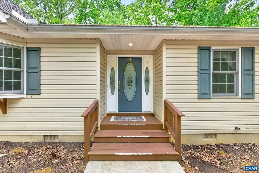 37 Laguna Rd, Palmyra, VA 22963 - #2