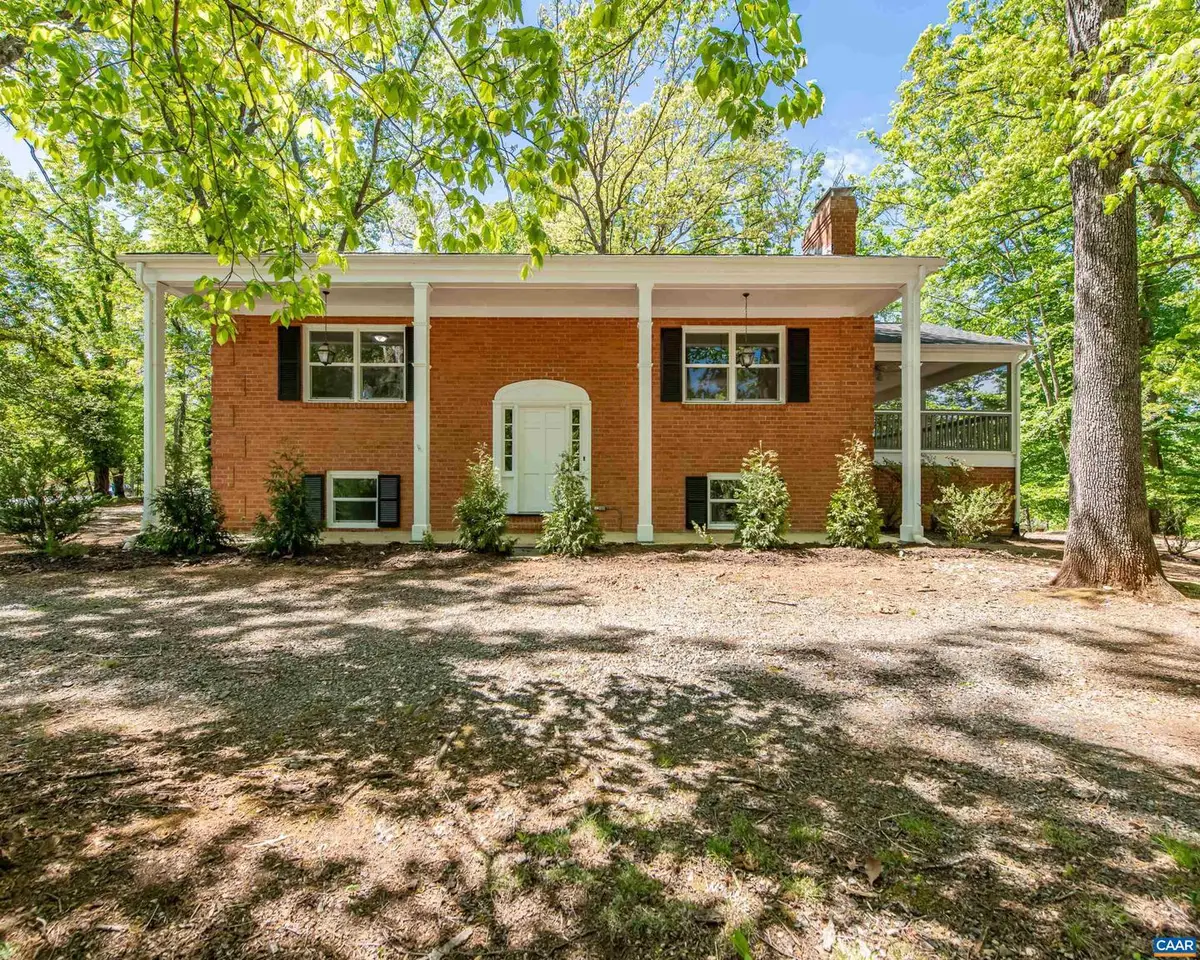 337 Carrsbrook Dr, Charlottesville, VA 22901 - #1