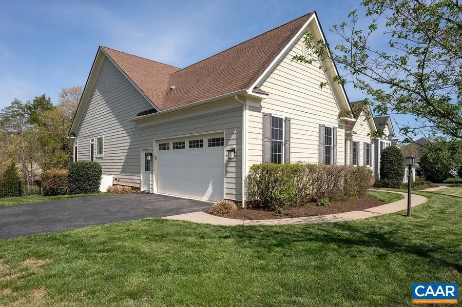 2706 Lockerbie Ln, Keswick, VA 22947 - #3