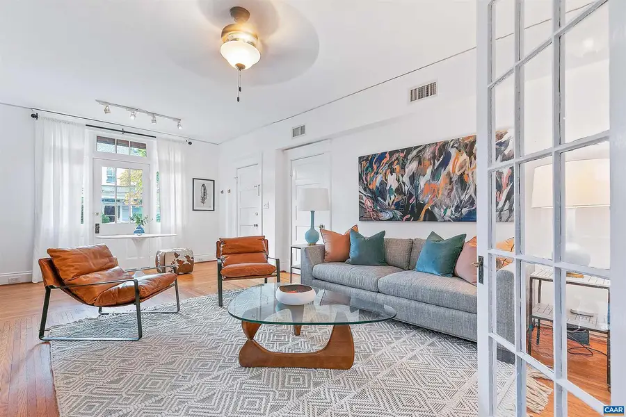 403 Altamont Cir, Charlottesville, VA 22902 - #2