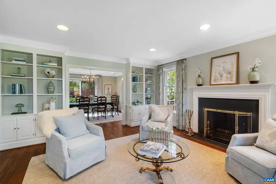 28 Ednam Village St, Charlottesville, VA 22903 - #3