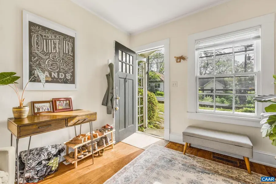 2325 Highland Ave, Charlottesville, VA 22902 - #2