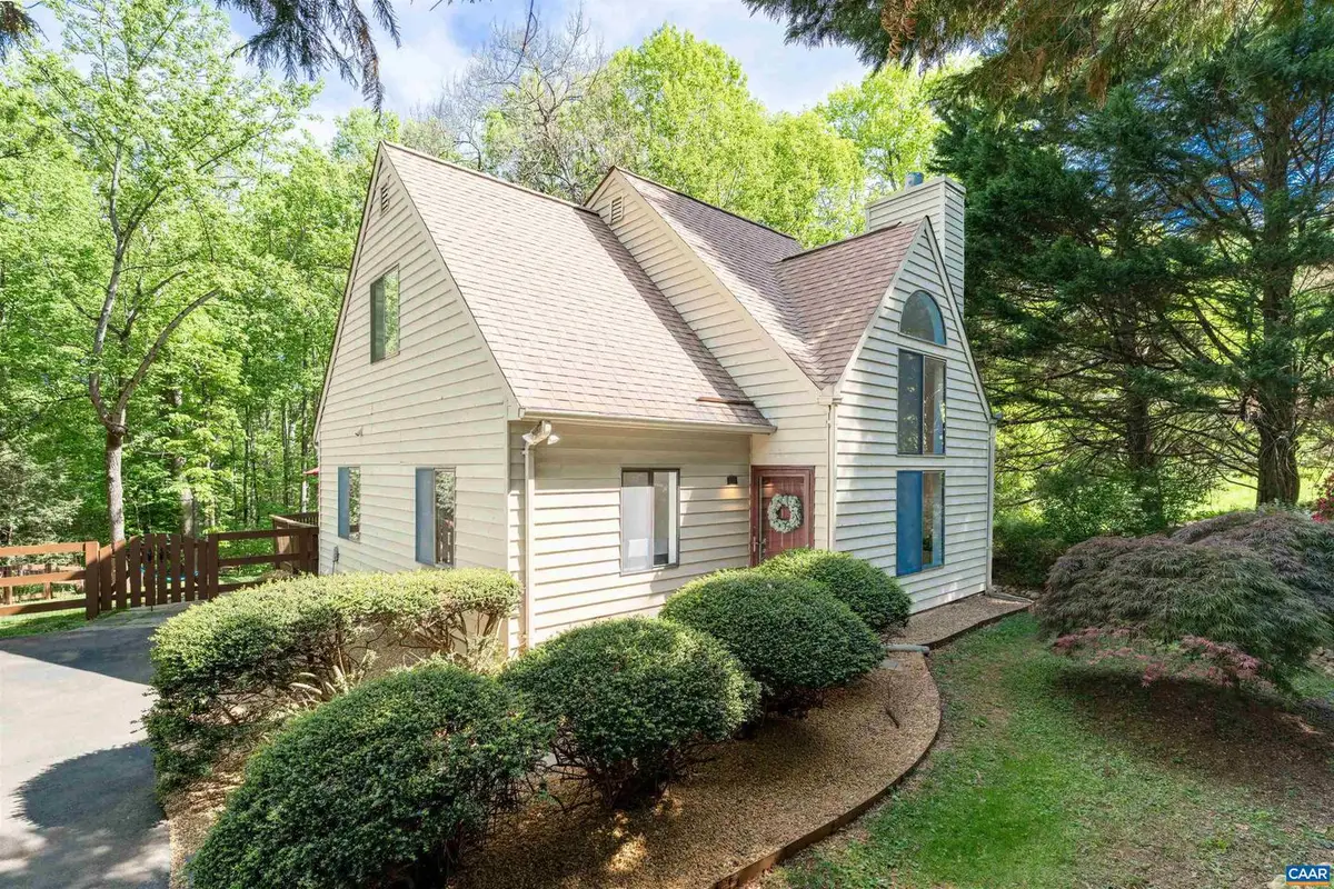 220 Homestead Ln, Charlottesville, VA 22902 - #1