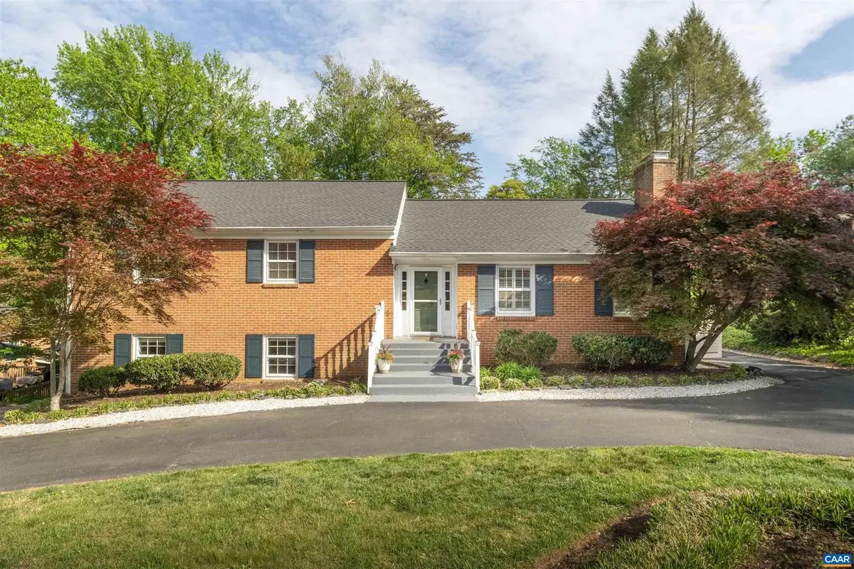 102 Westminster Rd, Charlottesville, VA 22901 - #1